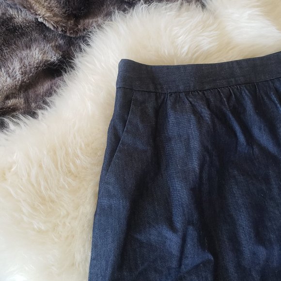 Fit and flair denim skirt with POCKETS! Sz 8 - Picture 7 of 10